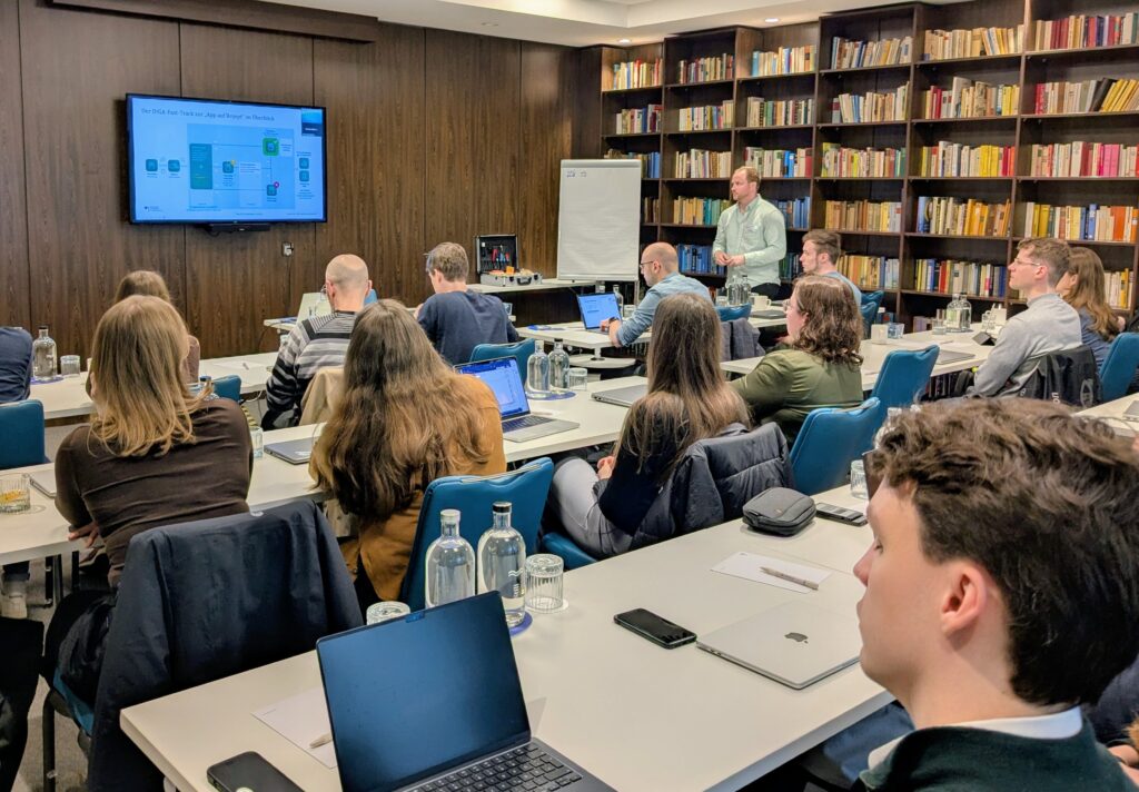 Foto von Workshop im Rahmen der DMEA-Satellitenveranstlatung.
